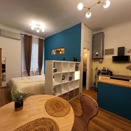 Regina Milano Ai Navigli - Sky Tv, Wifi And Breakfast Box Διαμέρισμα Εξωτερικό φωτογραφία