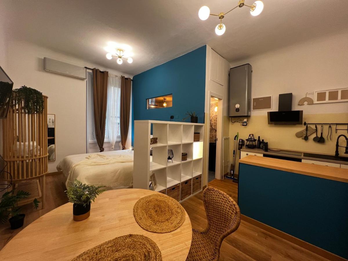 Regina Milano Ai Navigli - Sky Tv, Wifi And Breakfast Box Διαμέρισμα Εξωτερικό φωτογραφία