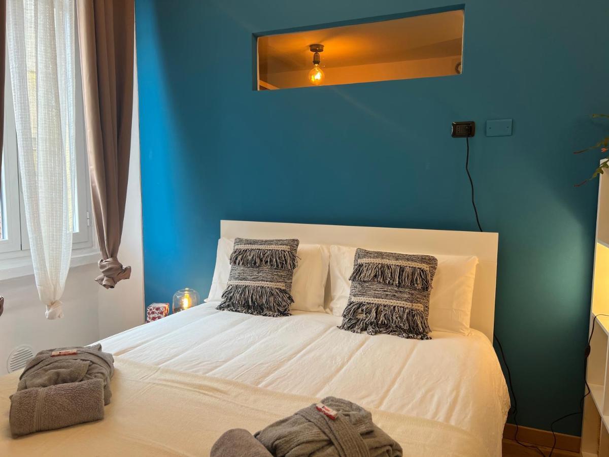 Regina Milano Ai Navigli - Sky Tv, Wifi And Breakfast Box Διαμέρισμα Εξωτερικό φωτογραφία